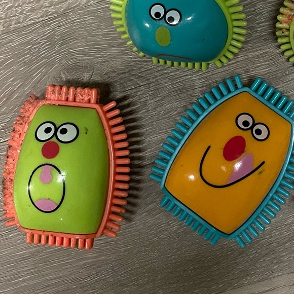 Battat Bristle blocks - Picture 2 of 2